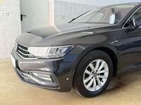 Gebraucht VW Passat Business 150 PS (110 kW) 2022 Grau Kombi