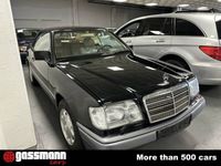 Gebraucht Mercedes E320 220 PS (161 kW) 1995 Schwarz Cabrio