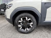 Gebraucht Dacia Duster 130 PS (95 kW) 2025 Braun SUV