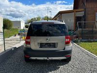 gebraucht Skoda Yeti 4x4 Ambition 2,0 TDI CR DPF