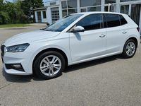 Gebraucht Skoda Fabia Selection 95 PS (69 kW) 2024 Weiss  metallic Kleinwagen