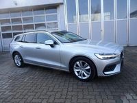 gebraucht Volvo V60 Momentum Pro