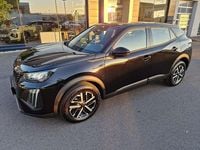 gebraucht Peugeot 2008 PureTech 100 S&S Style 6-Gang-Manuell "April 26...