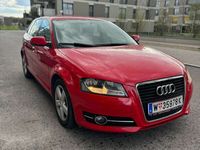 gebraucht Audi A3 Sportback Ambition 1,6 TDI DPF S-tronic