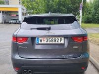 Gebraucht Jaguar F-Pace Prestige 179 PS (131 kW) 2017 Grau SUV