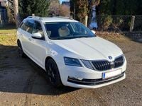 Gebraucht Skoda Octavia Style 150 PS (110 kW) 2017 Weiß Kombi