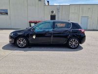 gebraucht Peugeot 308 1,6 e-HDi 115 FAP Allure,Navi,LED,Panorama,Kamera