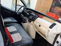 Gebraucht Renault Trafic 101 PS (74 kW) 2002 Van / Kleinbus