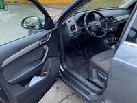 gebraucht Audi Q3 20 TDI quattro DPF S-tronic