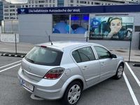 gebraucht Opel Astra 19 CDTI