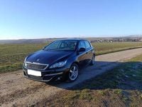 Gebraucht Peugeot 308 Active 92 PS (67 kW) 2014 Schwarz Limousine