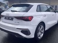 Gebraucht Audi A3 S-Line 110 PS (80 kW) 2023 Weiß Limousine