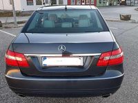 Gebraucht Mercedes E350 231 PS (169 kW) 2009 Grau Limousine