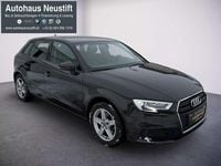 Gebraucht Audi A3 Sportback Comfort 150 PS (110 kW) 2017 Braun Kleinwagen