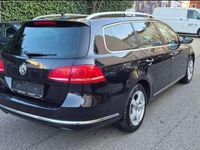 Gebraucht VW Passat Highline 140 PS (102 kW) 2014 Schwarz Kombi