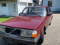 Gebraucht Volvo 244 97 PS (71 kW) 1982 Rot Limousine