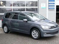 gebraucht VW Touran Highline 7-Sitze Easy-Open Paket 110 kW (150 PS...