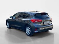 Gebraucht Ford Focus Cool & Connect 125 PS (91 kW) 2021 Grau Limousine