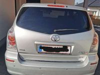 gebraucht Toyota Corolla Verso 2,2 D-4D 135 Linea Luna Ds