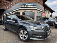 Gebraucht Skoda Superb Style 122 PS (89 kW) 2022 Grau Kombi