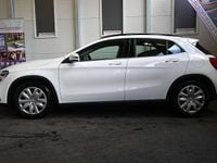 Gebraucht Mercedes GLA180 109 PS (80 kW) 2018 Weiß SUV