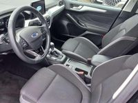 Gebraucht Ford Focus Cool & Connect 99 PS (72 kW) 2021 Schwarz Kombi