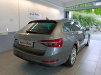 Gebraucht Skoda Superb Style 200 PS (147 kW) 2023 Mittelgrau  metallic Kombi
