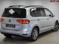 Neu VW Touran 150 PS (110 kW) 2025 Oyster silber metallic (f0) Van / Kleinbus