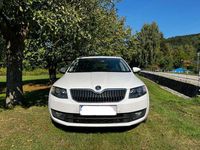 gebraucht Skoda Octavia Combi 16 TDI Style