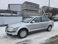 Gebraucht VW Passat 101 PS (74 kW) 2001 Limousine