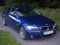 Gebraucht BMW 318 143 PS (105 kW) 2009 Blau Kombi