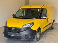 Gebraucht Fiat Doblò 95 PS (69 kW) 2018 Gelb Van / Kleinbus