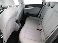 gebraucht Audi A4 Avant 30 2.0 TDI LEDER+NAVI+RFK+DynLicht+LM