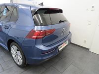 Neu VW Golf VIII 115 PS (84 kW) 2026 Mittelblau  normal