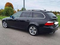 Gebraucht BMW 520 163 PS (119 kW) 2007 Schwarz Kombi