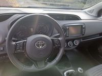 gebraucht Toyota Yaris 1,0 VVT-i Active