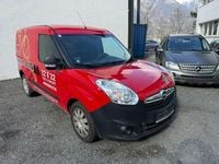 Gebraucht Opel Combo 95 PS (69 kW) 2018 Rot Van / Kleinbus
