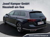 Gebraucht VW Passat Elegance 150 PS (110 kW) 2023 Dunkelgrau  metallic Kombi