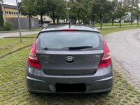 gebraucht Hyundai i30 16 CRDi Europe Sport blue drive DPF
