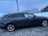 Gebraucht Audi A4 150 PS (110 kW) 2021 Grau Kombi