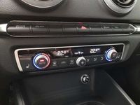 gebraucht Audi A3 Sportback 30 TDI sport * NAVI / XENON PLUS / DRIVE SEL...