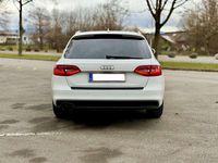 gebraucht Audi A4 Avant 20 TDI Intense