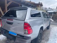 Gebraucht Toyota HiLux 150 PS (110 kW) 2021 Grau Abholung