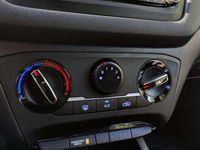 Gebraucht Hyundai i20 GO! 75 PS (55 kW) 2018 Silber Limousine