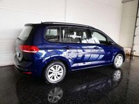 Gebraucht VW Touran Sport 150 PS (110 kW) 2020 Blau Van / Kleinbus