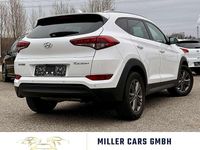 Gebraucht Hyundai Tucson GO! 141 PS (103 kW) 2016 Weiß SUV
