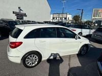 Gebraucht Mercedes B200 156 PS (114 kW) 2012 Weiß Van / Kleinbus