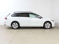 Gebraucht VW Golf VIII Life 116 PS (85 kW) 2024 Weiß Kombi