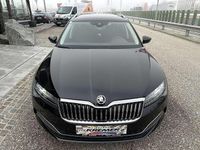 gebraucht Skoda Superb Kombi 20 TDI Style DSG/1.BESITZ/ACC/SHA/SHZ/LE...