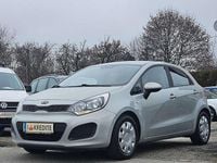 Gebraucht Kia Rio 69 PS (50 kW) 2012 Silber Limousine